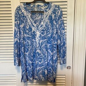 Lilly Pulitzer Blue and White Patterned Top